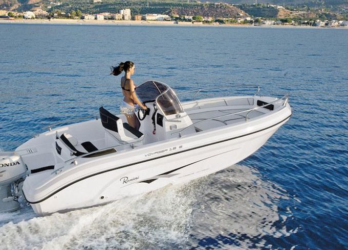 Ranieri Voyager 18