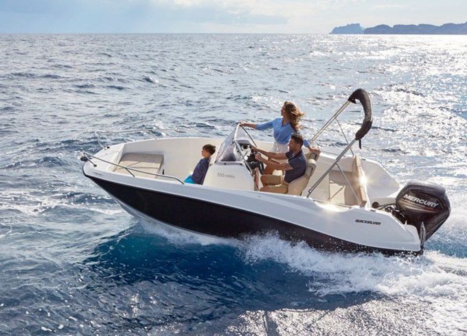 Quicksilver Activ 555 Open