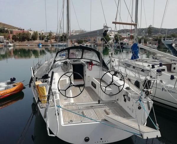 Salona 44