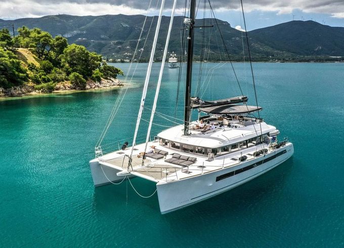 Lagoon 620 Essense