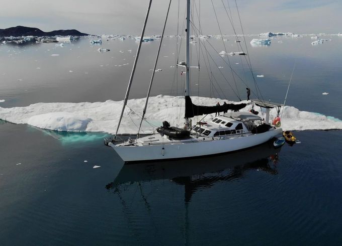 Custom Sloop monohull