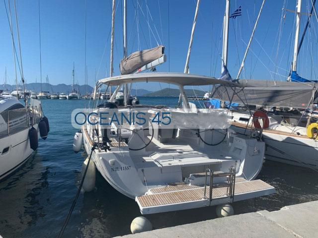 Beneteau Oceanis 45