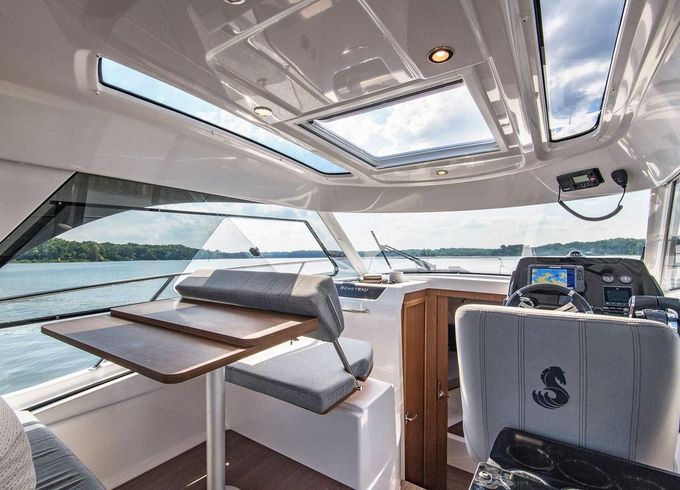 Beneteau Antares 9