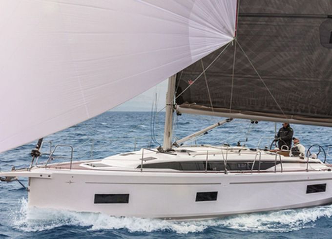 Bavaria C38