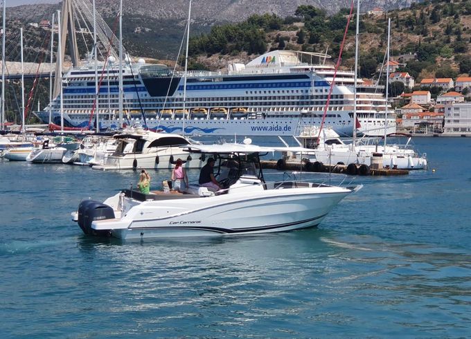 Jeanneau Cap Camarat 9.0