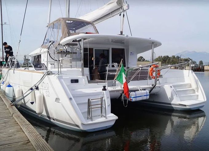 Lagoon 400 s2