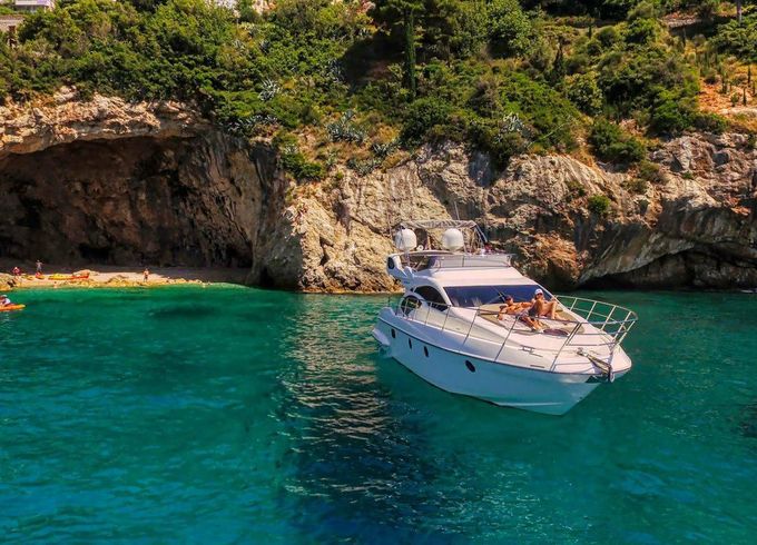 Azimut 43 FLY
