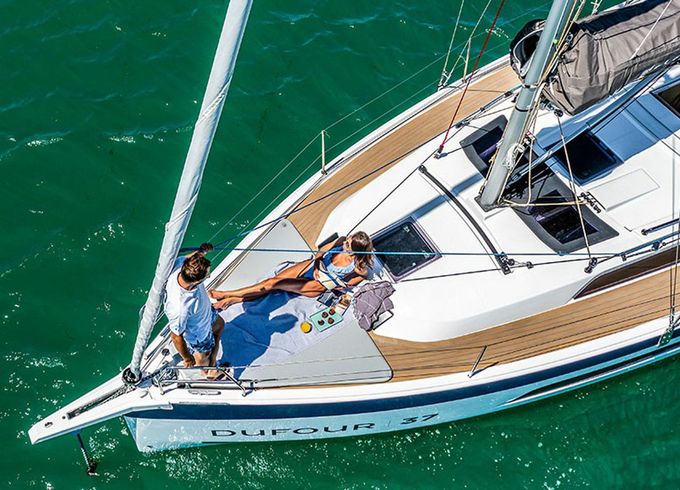 Dufour 37