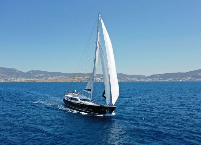 Gulet 125
