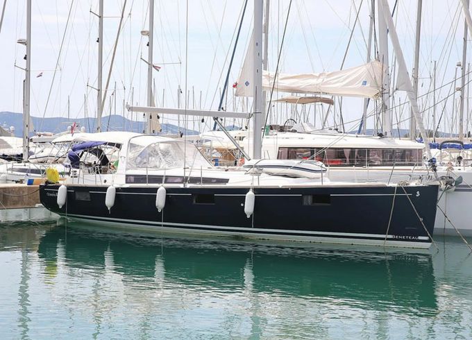 Beneteau Oceanis 48