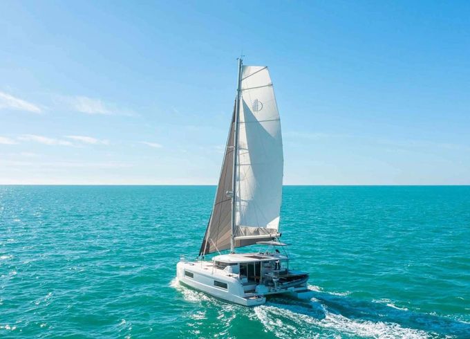 Lagoon 38