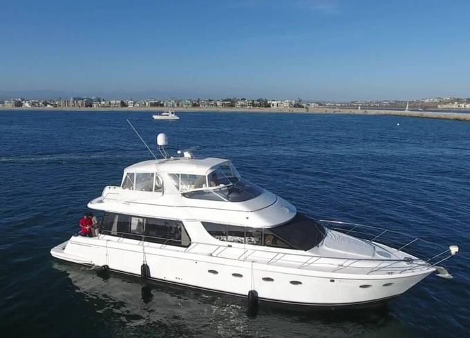 Carver Yachts 570 Voyager Pilothouse