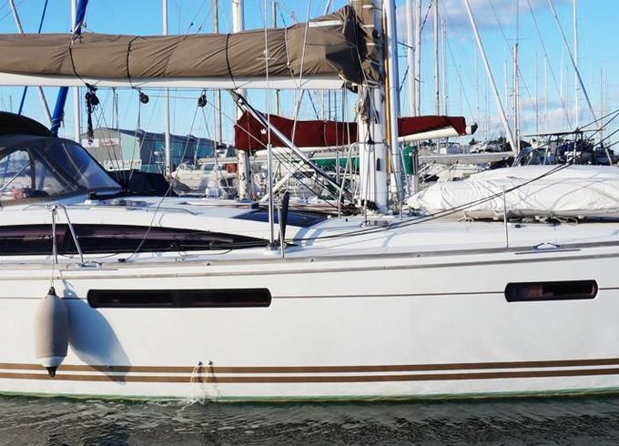 Jeanneau 53