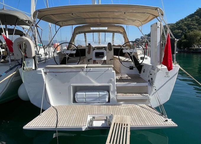 Dufour 430 GL