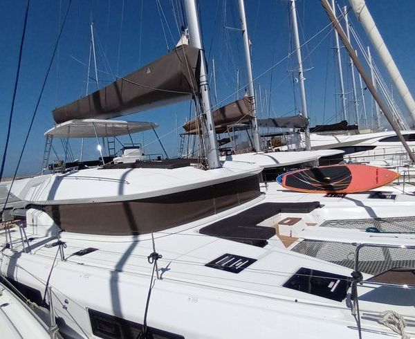 Lagoon 51 Iconic