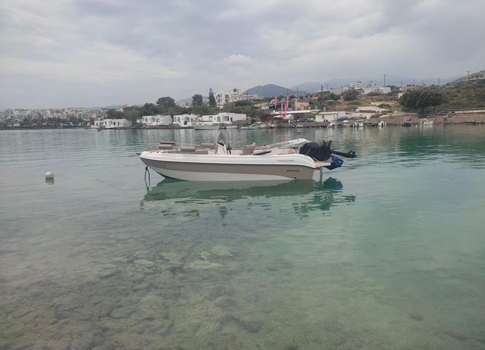 Karel Ithaca 550