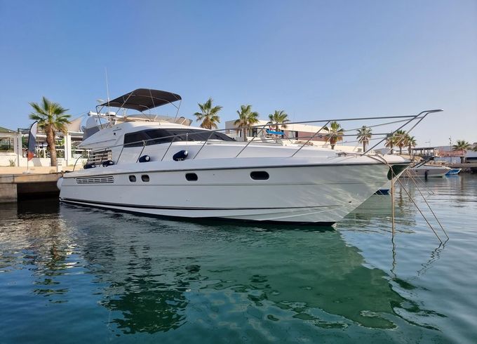 Fairline Squadron 59
