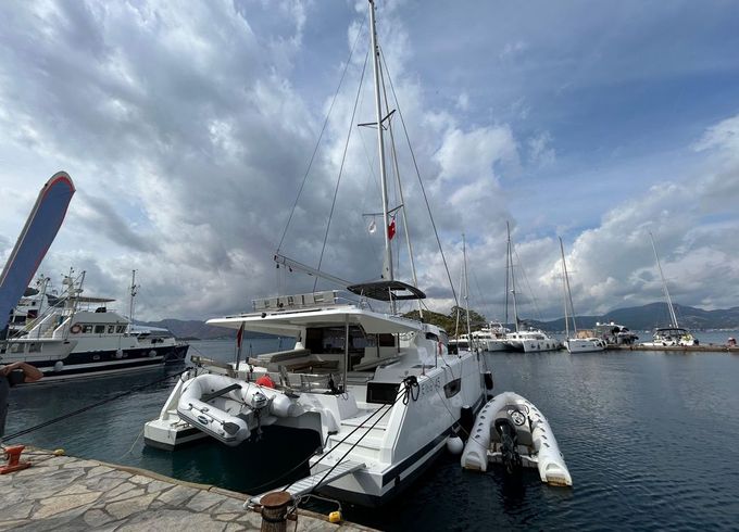 Fountaine Pajot Elba 45