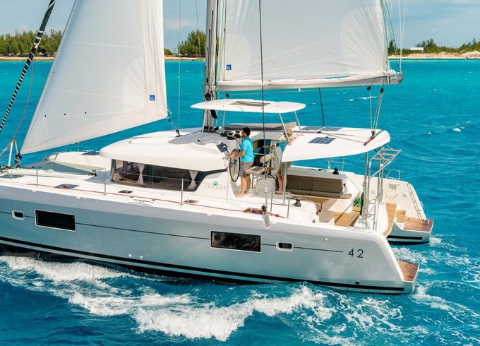 Lagoon 42