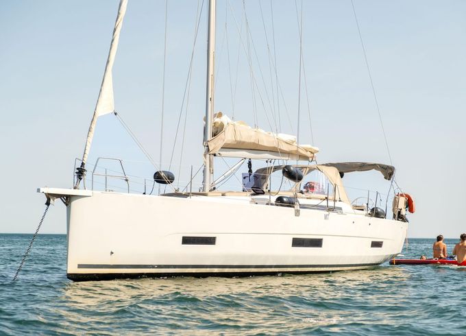 Dufour 390 Grand Large