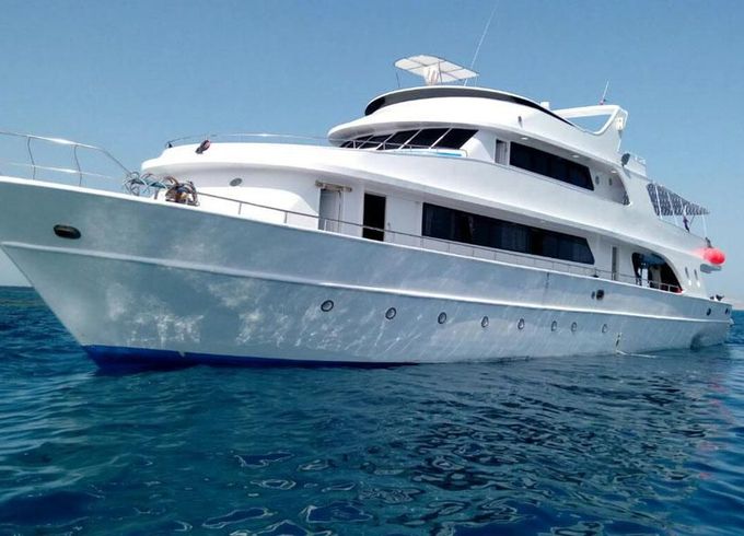 M/Y Yacht