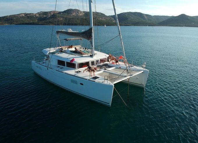 Lagoon 450F