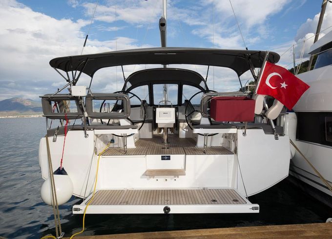 Bavaria C42