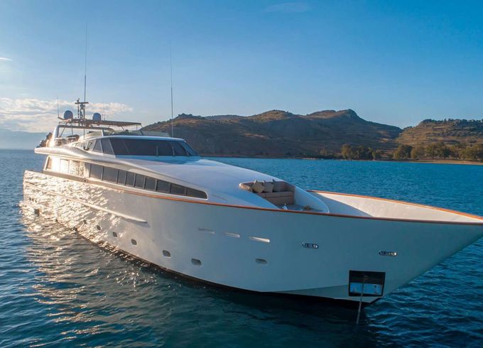 M/Y 37m