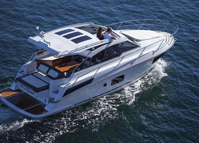Grandezza 34 OC
