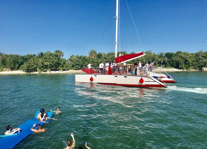 Catamaran 50