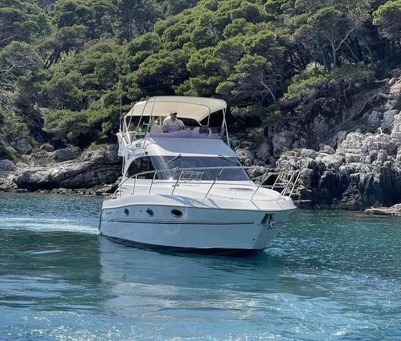 Galeon 330 FLY