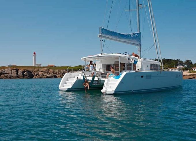 Lagoon 450 F