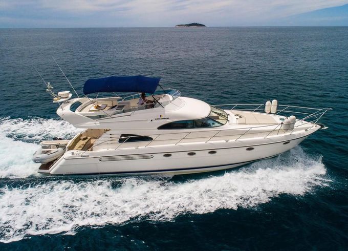 Fairline Squadron 55