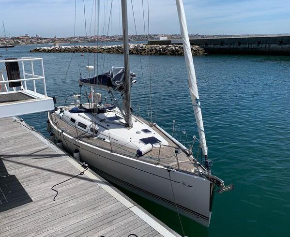 Dufour 40 performance