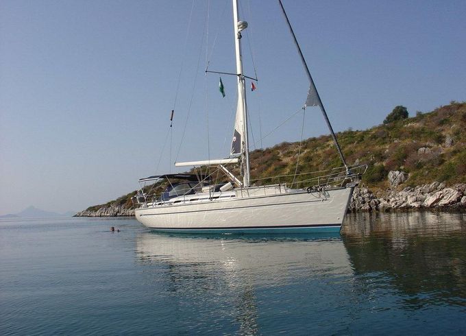 Bavaria 44