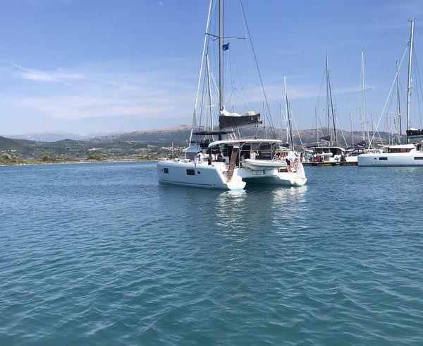 Lagoon 42