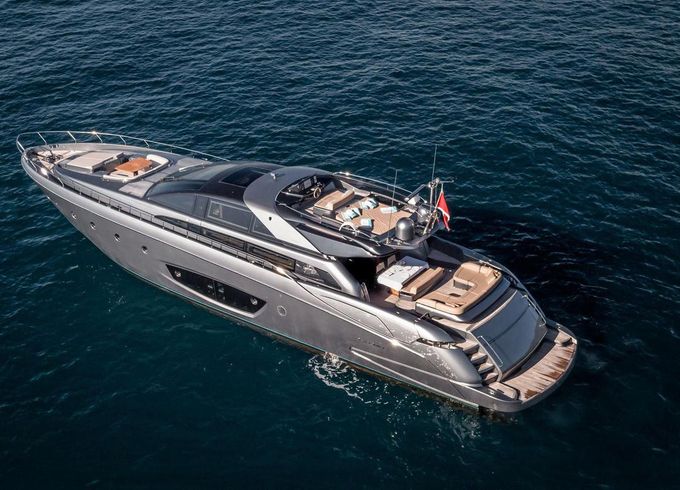 Riva Domino 86