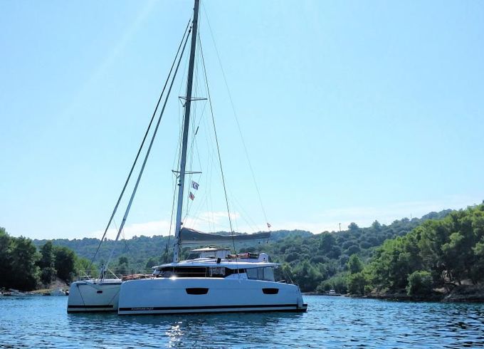 Fountaine Pajot Saona 47