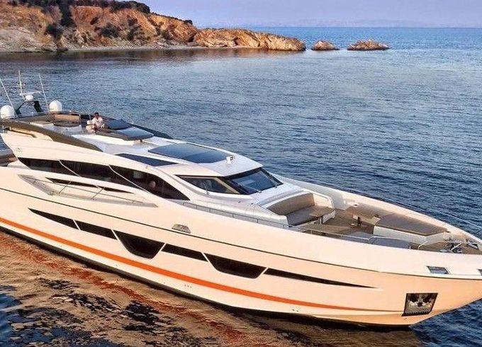 M/Y 131