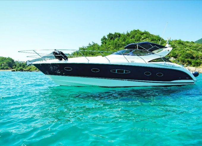 Azimut Atlantis 39ft Open