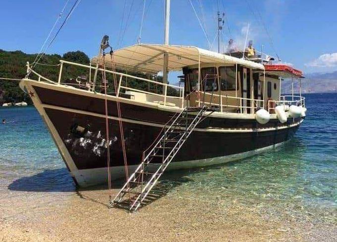 Psaros Shipyard Traditional wooden boat