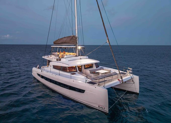 BALI catamarans 5.4