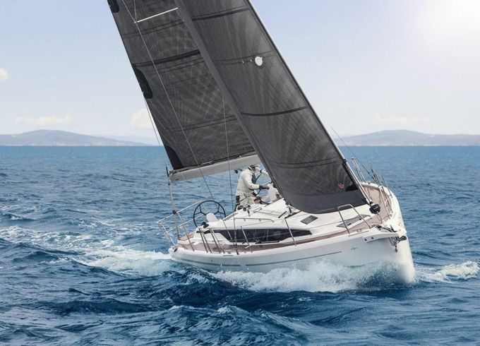 Bavaria C38