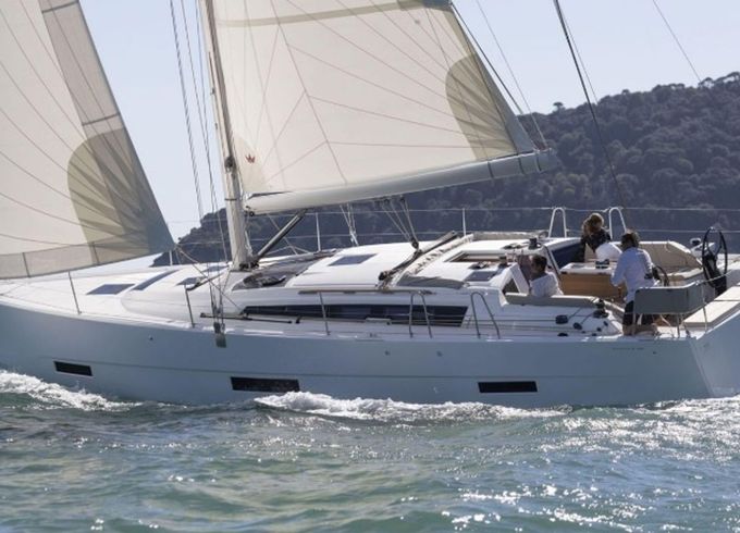 Dufour 430