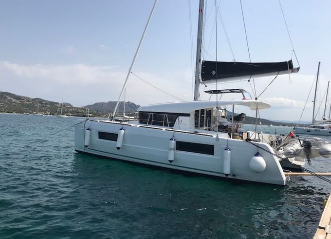 Lagoon 40