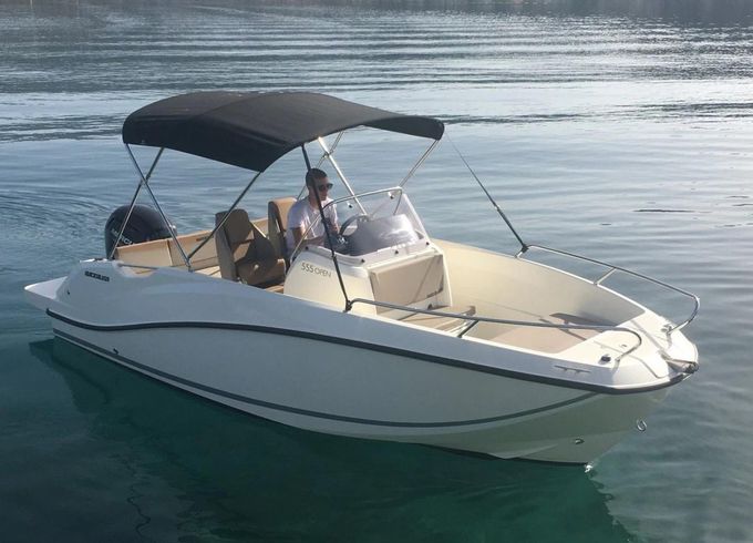Quicksilver 555 Active