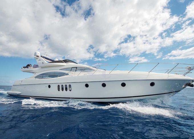 Azimut 68 Plus