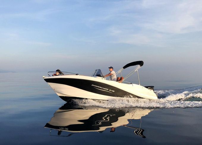 Okiboats Barracuda 545