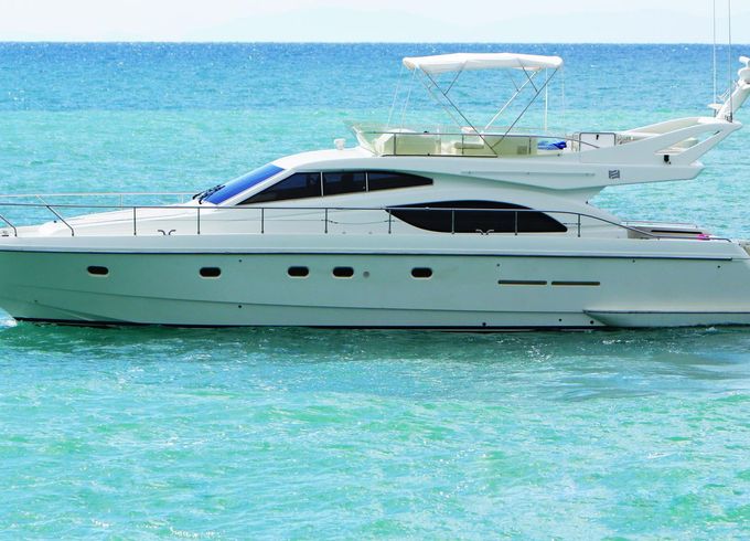 Ferretti 53