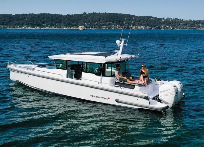Axopar 37 XC Cross Cabin